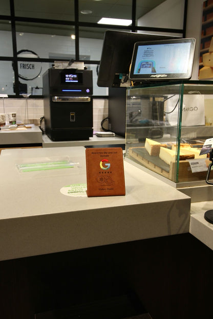 Google Bewertungs-Aufsteller – Premium Kunstleder mit NFC | Reviewify